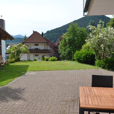 Ferienwohnung Fahrner ไบเออร์สบรอนน์ ภายนอก รูปภาพ