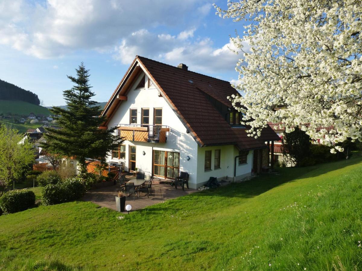 Ferienwohnung Fahrner ไบเออร์สบรอนน์ ภายนอก รูปภาพ