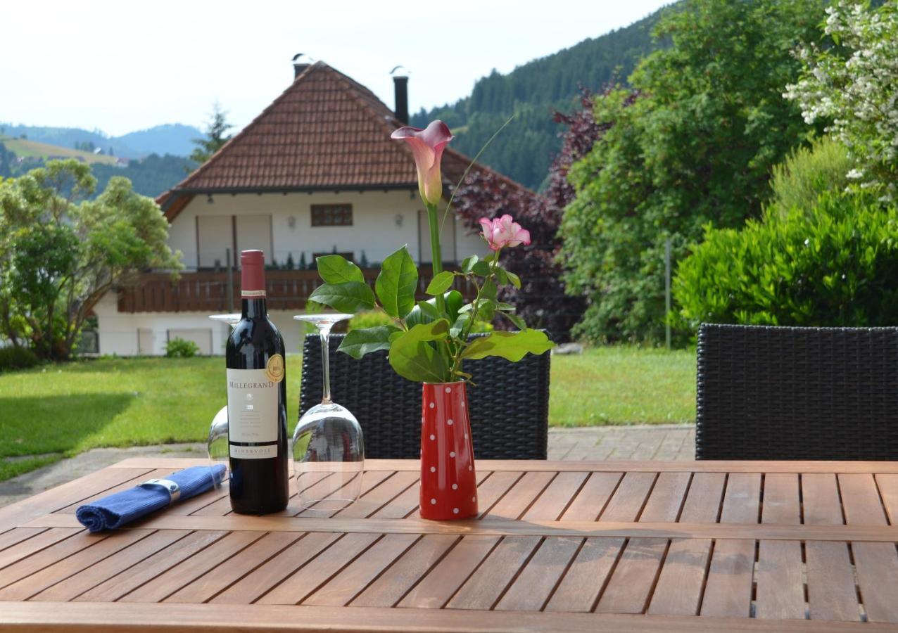 Ferienwohnung Fahrner ไบเออร์สบรอนน์ ภายนอก รูปภาพ