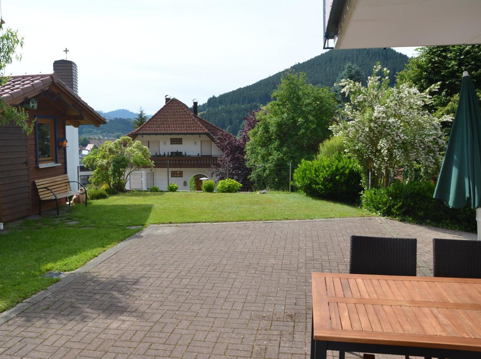 Ferienwohnung Fahrner ไบเออร์สบรอนน์ ภายนอก รูปภาพ